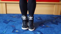 Jana shows her Adidas Extraball black, shiny black and white