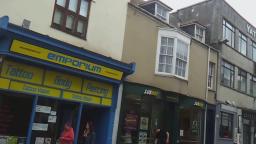 Walking Around Weymouth Dorset And Shopping