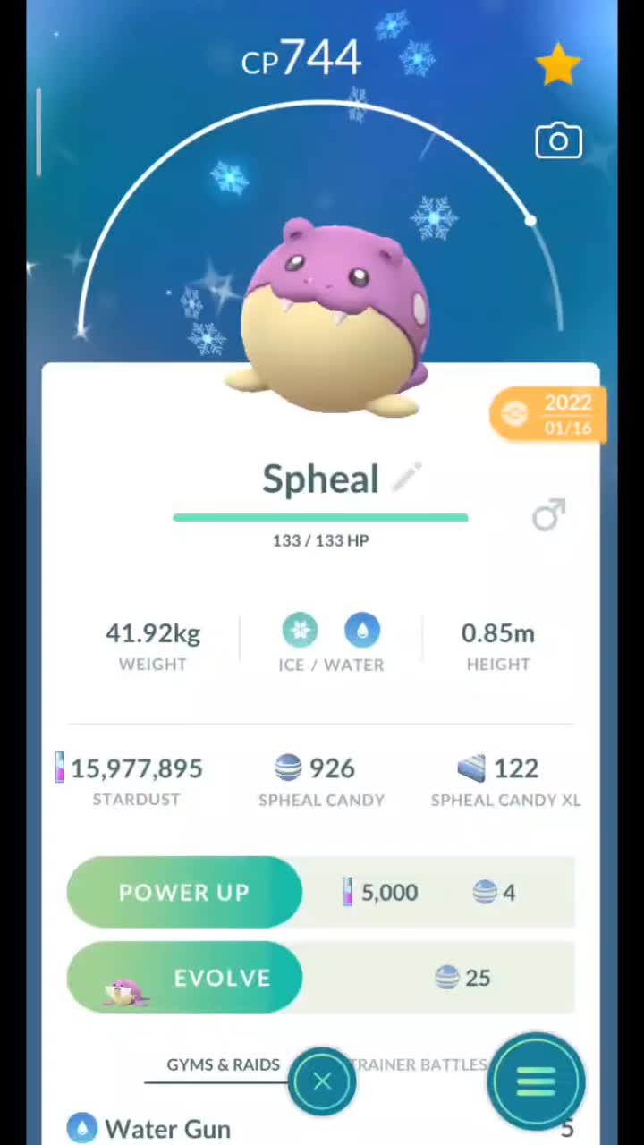 Pokémon GO-Evolving Shiny Spheal