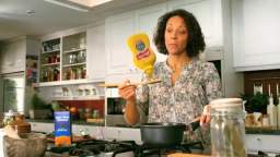 French's Classic Yellow Mustard commercial (2010)