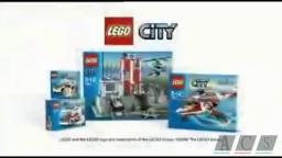 A MAN HAS FALLEN INTO THE RIVER IN LEGO CITY.