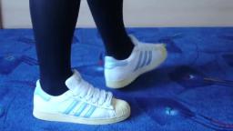 Jana shows her Adidas Superstar white metallic blue