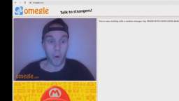 Mario goes crazy on omegle (Reupload) [UVre0scYnkw]