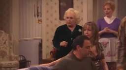 Everybody Loves Raymond S08E09 Clip 1