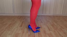 Jana shows her BigTree stiletto pumps shiny blue metallic 11