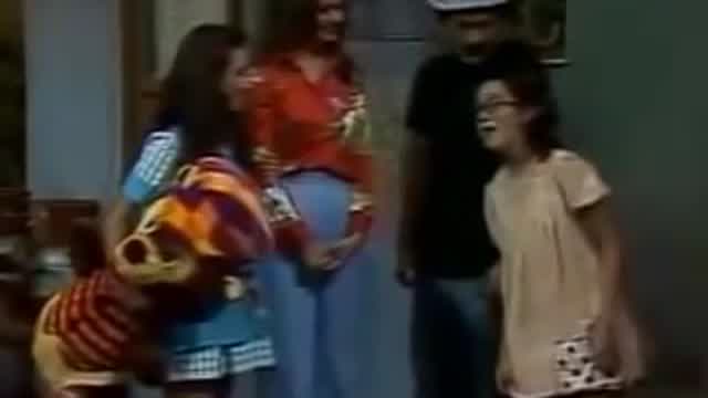 Chavo del 8 (Loquendo) - Las nuevas vecinas (MUNNTWA)