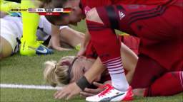 McKinley Pasteris and Eva Marmot collide head-on