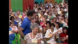 Contestant Gets Help Getting On Stage, Can He Solve SQUEEZE PLAY Himself_ - The Price Is Right 1982