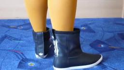 Jana shows her Adidas Adria super Hi boots black