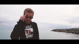 y2mate.com - bitch lasagna_1080p