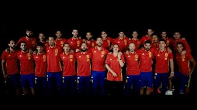 La Roja Baila Himno Oficial de la Seleccion Española Videoclip Oficial