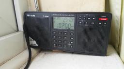 Town 102 FM Ipswich Suffolk closes & moves on to DAB digital radio the signal is so poor though )-